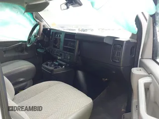 2020 Chevrolet Express Passenger LT with VIN 1GAZGPFG0L1206409, listed as a IAAI auction lot 42489455 with 114,452 mi miles and . Bid and sale history available at DreamBid. Image 5.