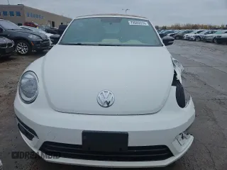 2013 Volkswagen Beetle with VIN 3VW7S7AT4DM827347, listed as a Copart auction lot 78689314 with 137,114 mi miles and Salvage Title. Bid and sale history available at DreamBid. Image 5.