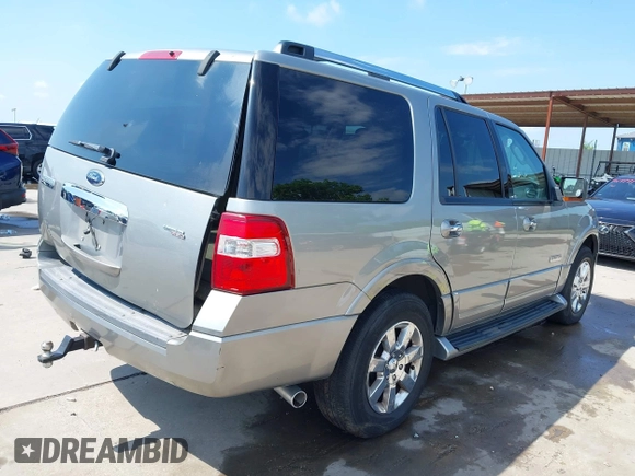 2008 Ford Expedition Limited with VIN 1FMFU19568LA41130, listed as a IAAI auction lot 42485255 with 200,089 mi miles and . Bid and sale history available at DreamBid. Image 4.