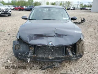 2006 BMW 3 Series 330i с VIN WBAVB33586PS15096, выставлен на аукционе Copart как лот 56873975 с пробегом 123 434 миль миль и Списание • Salvage title. История ставок и продаж доступна на DreamBid. Изображение 5.