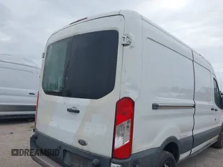 2016 Ford Transit z VIN 1FTBW2CG7GKA00930, wystawiony jako IAAI lot #42708963 z przebiegiem 232 205 mil mil oraz . Historia ofert i sprzedaży dostępna na DreamBid. Obrazek 4.