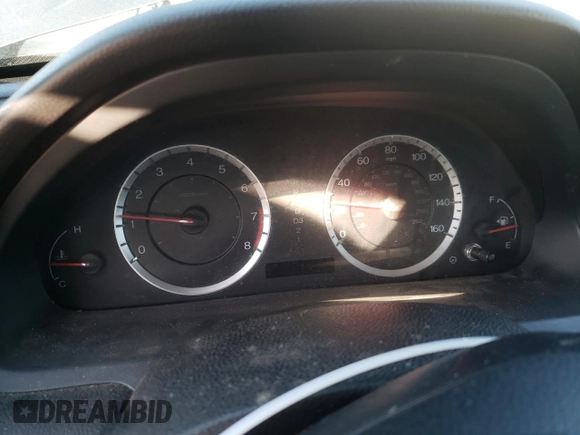 2012 Honda Accord EX-L z VIN 1HGCP3F88CA019127, wystawiony jako Copart lot #46450835 z przebiegiem Nie podano mil oraz Szkoda całkowita • Salvage title. Historia ofert i sprzedaży dostępna na DreamBid. Obrazek 9.