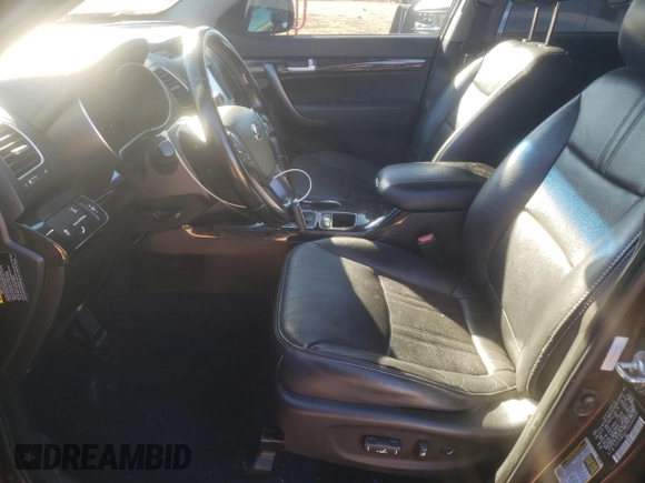 2014 Kia Sorento SX with VIN 5XYKWDA71EG465091, listed as a Copart auction lot 87201944 with 177,270 mi miles and Salvage Title. Bid and sale history available at carsss.com. Image 7.