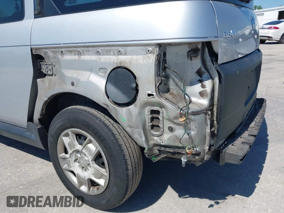 2008 Honda Element LX with VIN 5J6YH18388L017374, listed as a IAAI auction lot 41795587 with 235,845 mi miles and . Bid and sale history available at DreamBid. Image 6.