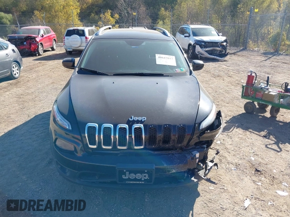 2016 Jeep Cherokee Latitude with VIN 1C4PJMCB2GW301117, listed as a IAAI auction lot 40647017 with 56,348 mi miles and . Bid and sale history available at DreamBid. Image 12.
