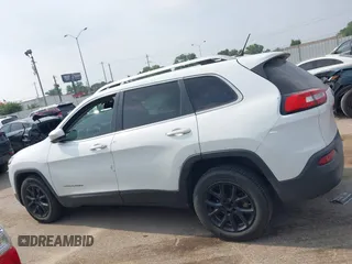 2017 Jeep Cherokee Latitude with VIN 1C4PJLCB7HW649748, listed as a IAAI auction lot 42316191 with 133,660 mi miles and . Bid and sale history available at DreamBid. Image 14.