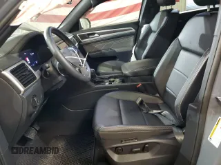 2022 Volkswagen Atlas SEL with VIN 1V2BE2CA6NC211539, listed as a Copart auction lot 79529644 with 27,340 mi miles and Salvage title. Bid and sale history available at DreamBid. Image 7.