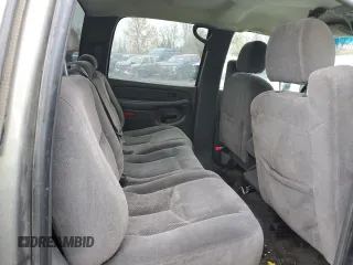 2006 Chevrolet Silverado 3500 SRW Wrk Trk with VIN 1GCHK33D06F193124, listed as a Copart auction lot 82371274 with 187,087 mi miles and Salvage Title. Bid and sale history available at carsss.com. Image 10.