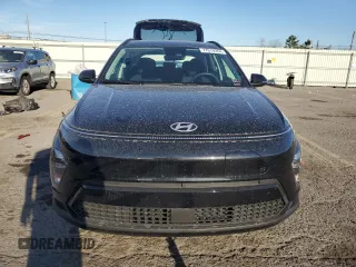 2024 Hyundai Kona SEL with VIN KM8HC3A62RU005085, listed as a Copart auction lot 77019364 with 5,764 mi miles and Salvage Title. Bid and sale history available at DreamBid. Image 5.