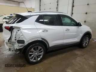 2023 Buick Encore GX Essence z VIN KL4MMGSL1PB035970, wystawiony jako Copart lot #55945515 z przebiegiem 21 373 mil mil oraz Szkoda całkowita • Salvage title. Historia ofert i sprzedaży dostępna na DreamBid. Obrazek 3.