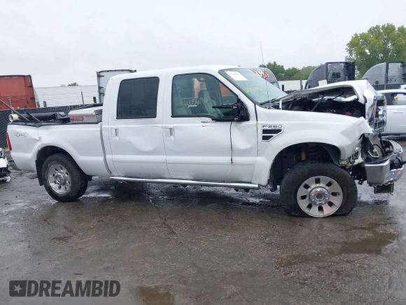 2010 Ford F-250 XL z VIN 1FTSW2B52AEB33231, wystawiony jako IAAI lot #37505696 z przebiegiem 277 288 mil mil oraz . Historia ofert i sprzedaży dostępna na DreamBid. Obrazek 14.