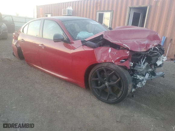 2020 Alfa Romeo Giulia Ti Sport with VIN ZARFANBN5L7629168, listed as a Copart auction lot 73591694 with 0 mi miles and Salvage Title. Bid and sale history available at carsss.com. Image 4.