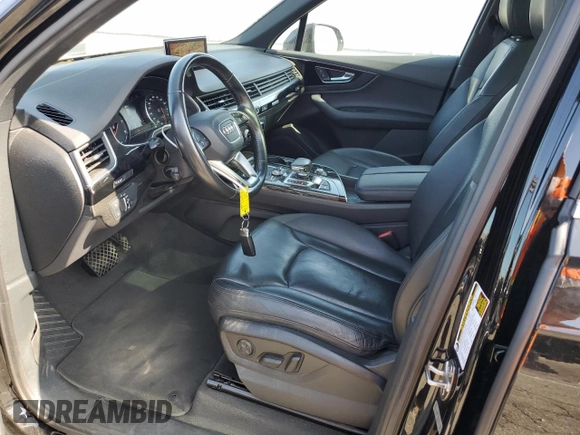 2017 Audi Q7 Premium с VIN WA1AHAF77HD044017, выставлен на аукционе Copart как лот 62367705 с пробегом 54 575 миль миль и Списание • Salvage title. История ставок и продаж доступна на DreamBid. Изображение 7.
