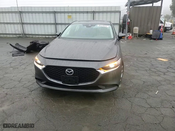 2020 Mazda Mazda3 Sedan Preferred Package with VIN 3MZBPADL7LM135506, listed as a Copart auction lot 85570554 with 47,861 mi miles and Salvage Title. Bid and sale history available at carsss.com. Image 11.