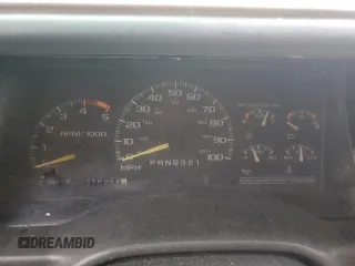 1995 Chevrolet Suburban with VIN 1GNFK16K0SJ430411, listed as a Copart auction lot 79208624 with 316,229 mi miles and Salvage Title. Bid and sale history available at carsss.com. Image 9.
