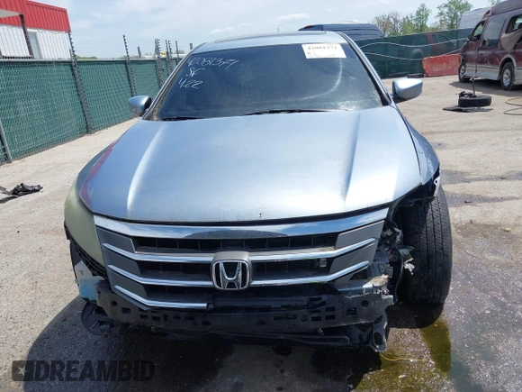 2010 Honda Accord Crosstour EX-L with VIN 5J6TF2H53AL002150, listed as a IAAI auction lot 42081371 with 217,457 mi miles. Bid and sale history available at carsss.com. Image 13.