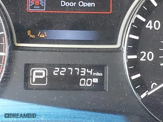 2014 Nissan Altima 2.5 SV with VIN 1N4AL3AP7EC425946, listed as a IAAI auction lot 41712045 with 227,734 mi miles. Bid and sale history available at carsss.com. Image 15.