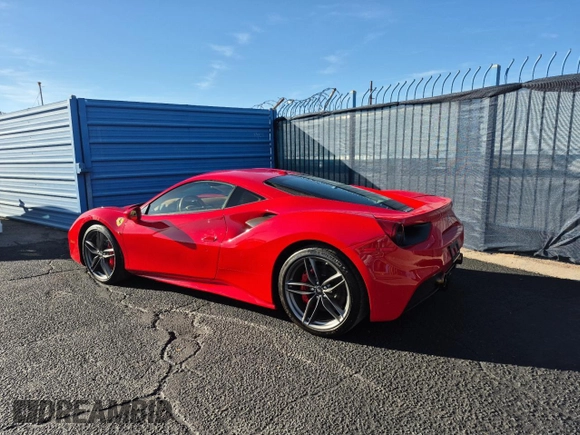 2016 Ferrari 488 z VIN ZFF79ALA5G0214993, wystawiony jako Copart lot #58869925 z przebiegiem 25 520 mil mil oraz Tytuł czysty. Historia ofert i sprzedaży dostępna na DreamBid. Obrazek 3.