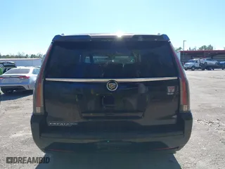 2015 Cadillac Escalade Premium with VIN 1GYS4CKJ2FR221778, listed as a IAAI auction lot 41041208 with 1 mi miles. Bid and sale history available at carsss.com. Image 16.