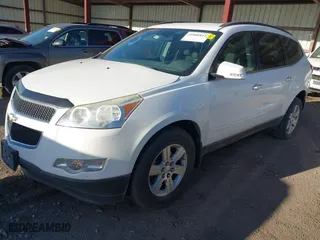 2011 Chevrolet Traverse LT w/1LT with VIN 1GNKRGED6BJ349588, listed as a IAAI auction lot 41808812 with 141,326 mi miles. Bid and sale history available at carsss.com. Image 17.