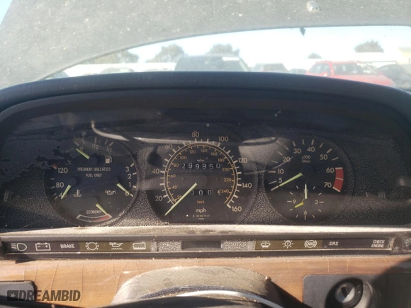 1988 Mercedes-Benz 420 Series 420SEL with VIN WDBCA35D5JA388327, listed as a Copart auction lot 74394414 with NaN miles and Salvage Title. Bid and sale history available at carsss.com. Image 9.