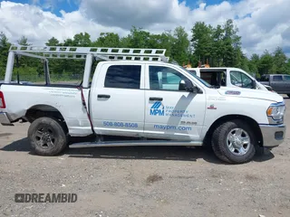2022 Ram 2500 Tradesman with VIN 3C6UR5CLXNG368285, listed as a IAAI auction lot 39611405 with 25,645 mi miles. Bid and sale history available at carsss.com. Image 14.