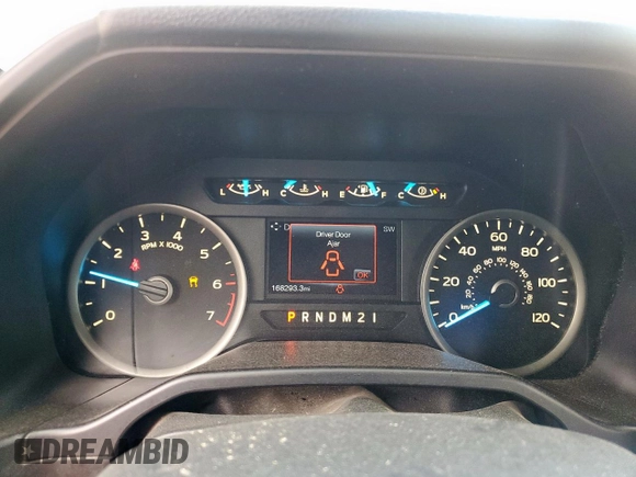 2015 Ford F-150 XL с VIN 1FTEX1CPXFFD03910, выставлен на аукционе Copart как лот 62429065 с пробегом 168 293 миль миль и Списание • Salvage title. История ставок и продаж доступна на DreamBid. Изображение 9.