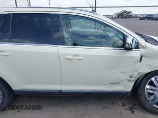 2008 Lincoln MKX with VIN 2LMDU88C88BJ15930, listed as a IAAI auction lot 41949307 with 146,255 mi miles. Bid and sale history available at carsss.com. Image 13.