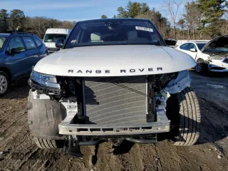 2023 Land Rover Range Rover Sport SE with VIN SAL1P9EU8PA113966, listed as a Copart auction lot 82276974 with 7,268 mi miles and Salvage Title. Bid and sale history available at DreamBid. Image 5.