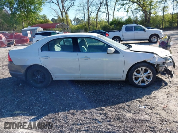 2012 Ford Fusion SE with VIN 3FAHP0HA9CR402640, listed as a IAAI auction lot 42052610 with 210,441 mi miles and . Bid and sale history available at carsss.com. Image 13.
