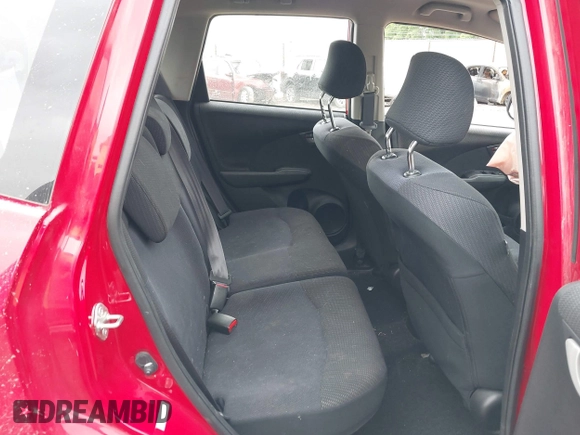 2013 Honda Fit Sport с VIN JHMGE8H50DC066694, выставлен на аукционе IAAI как лот 42358694 с пробегом 84 275 миль миль и . История ставок и продаж доступна на DreamBid. Изображение 8.