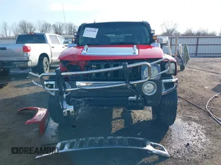 2009 Hummer H3 SUV Alpha with VIN 5GTEN13L398145561, listed as a IAAI auction lot 41232458 with 153,543 mi miles. Bid and sale history available at carsss.com. Image 12.