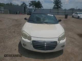 2004 Chrysler Sebring LXi z VIN 1C3EL55R24N188597, wystawiony jako Copart lot #58749505 z przebiegiem 70 249 mil mil oraz Tytuł czysty. Historia ofert i sprzedaży dostępna na DreamBid. Obrazek 5.