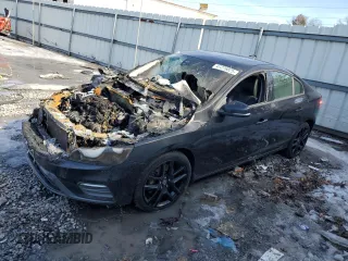 2017 Volvo S60 Dynamic with VIN YV140MTL2H2428354, listed as a Copart auction lot 47276825 with 0 mi miles and Salvage Title. Bid and sale history available at carsss.com. Image 1.