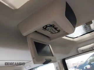 2007 Jeep Commander Limited с VIN 1J8HH58297C576900, выставлен на аукционе IAAI как лот 41915774 с пробегом 227 972 миль миль и . История ставок и продаж доступна на DreamBid. Изображение 18.