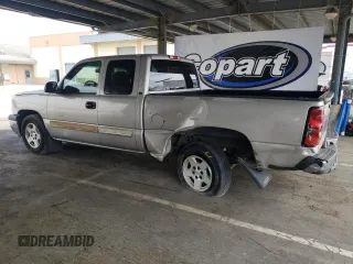 2005 Chevrolet Silverado 1500 LS with VIN 2GCEC19T951216196, listed as a Copart auction lot 54200065 with 126,300 mi miles and Salvage Title. Bid and sale history available at DreamBid. Image 2.