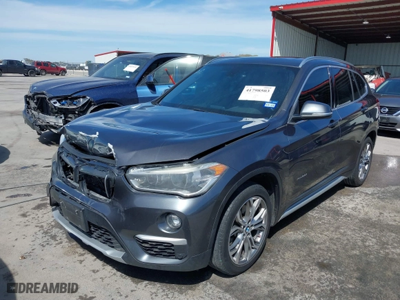 2017 BMW X1 xDrive28i with VIN WBXHT3Z33H4A65198, listed as a IAAI auction lot 41798503 with 88,951 mi miles. Bid and sale history available at carsss.com. Image 19.