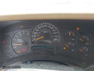 2005 Chevrolet Tahoe LT with VIN 1GNEC13T85J124339, listed as a IAAI auction lot 41911723 with 353,205 mi miles. Bid and sale history available at carsss.com. Image 7.