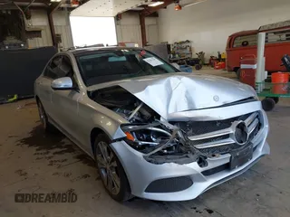 2015 Mercedes-Benz C 300 Luxury with VIN 55SWF4KB5FU094335, listed as a IAAI auction lot 42381287 with 76,545 mi miles and . Bid and sale history available at DreamBid. Image 1.