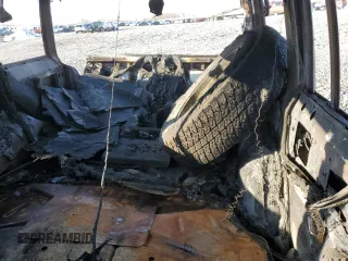 1996 Jeep Cherokee Sport with VIN 1J4FJ68S1TL279827, listed as a Copart auction lot 46613905 with 0 mi miles and Salvage Title. Bid and sale history available at carsss.com. Image 10.