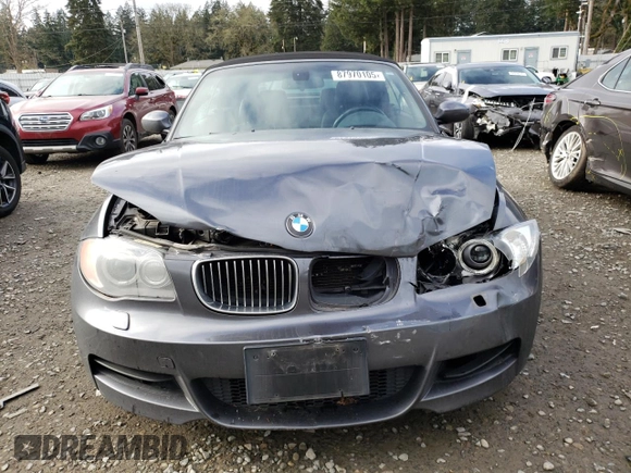 2008 BMW 1 Series 135i z VIN WBAUN93528VK39771, wystawiony jako Copart lot #87970105 z przebiegiem 88 618 mil mil oraz Szkoda całkowita • Salvage title. Historia ofert i sprzedaży dostępna na DreamBid. Obrazek 5.