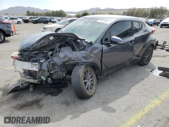 2019 Toyota C-HR XLE z VIN NMTKHMBX2KR096795, wystawiony jako Copart lot #51121655 z przebiegiem 39 679 mil mil oraz Nie do naprawy • Non repairable. Historia ofert i sprzedaży dostępna na DreamBid. Obrazek 1.