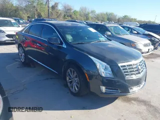 2013 Cadillac XTS Luxury with VIN 2G61R5S38D9110582, listed as a IAAI auction lot 41859720 with 92,744 mi miles. Bid and sale history available at carsss.com. Image 1.
