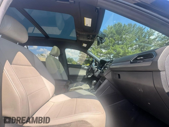 2021 Volkswagen Tiguan SE with VIN 3VV2B7AX7MM043942, listed as a Copart auction lot 65846305 with 117,829 mi miles and Clean title. Bid and sale history available at DreamBid. Image 5.