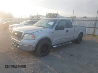 2008 Ford F-150 STX with VIN 1FTRX12W28KB72072, listed as a IAAI auction lot 42046460 with 282,296 mi miles and . Bid and sale history available at carsss.com. Image 2.