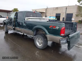 2003 Ford Super Duty F-350 SRW XL with VIN 1FTSW31PX3ED51882, listed as a IAAI auction lot 41544334 with 257,449 mi miles. Bid and sale history available at carsss.com. Image 3.