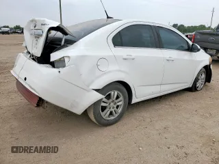 2012 Chevrolet Sonic LT z VIN 1G1JC5SH2C4208687, wystawiony jako Copart lot #57450375 z przebiegiem 155 645 mil mil oraz Szkoda całkowita • Salvage title. Historia ofert i sprzedaży dostępna na DreamBid. Obrazek 3.