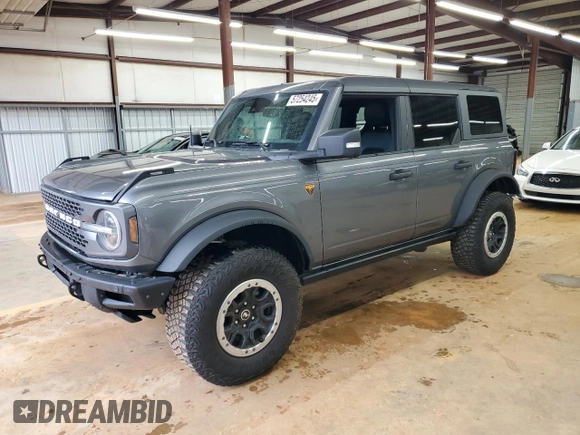 2021 Ford Bronco с VIN 1FMEE5DP9MLB06877, выставлен на аукционе Copart как лот 57254245 с пробегом 47 410 миль миль и Списание • Salvage title. История ставок и продаж доступна на DreamBid. Изображение 1.