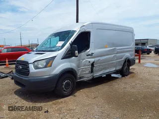 2015 Ford Transit Cargo z VIN 1FTNR2CM9FKB05431, wystawiony jako IAAI lot #42486662 z przebiegiem Nie podano mil oraz . Historia ofert i sprzedaży dostępna na DreamBid. Obrazek 2.