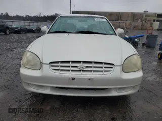 1999 Hyundai Sonata GLS with VIN KMHWF35VXXA049804, listed as a Copart auction lot 44175995 with 123,322 mi miles and Salvage Title. Bid and sale history available at carsss.com. Image 5.